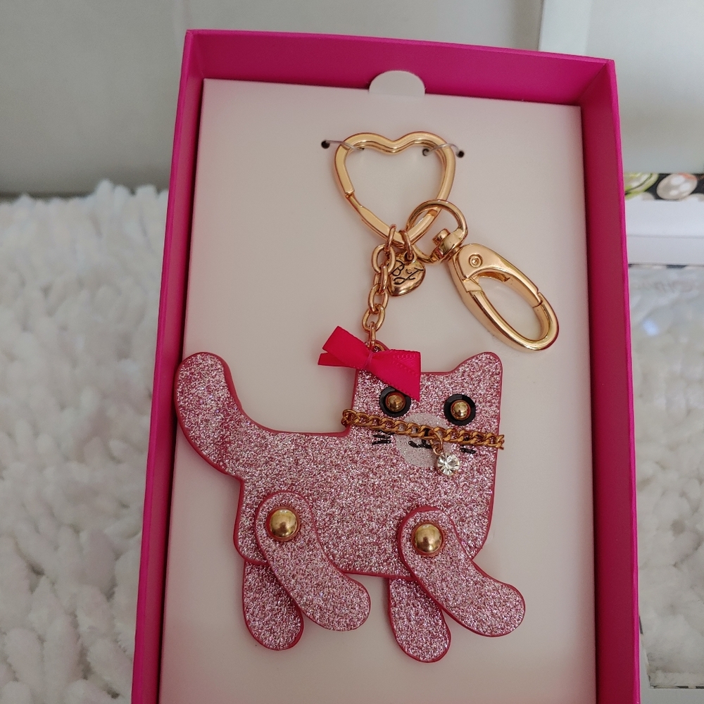 good quality keychain - Picture 2 of 4